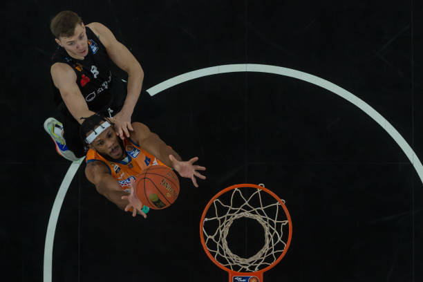 周琦与弗格 周琦与弗格